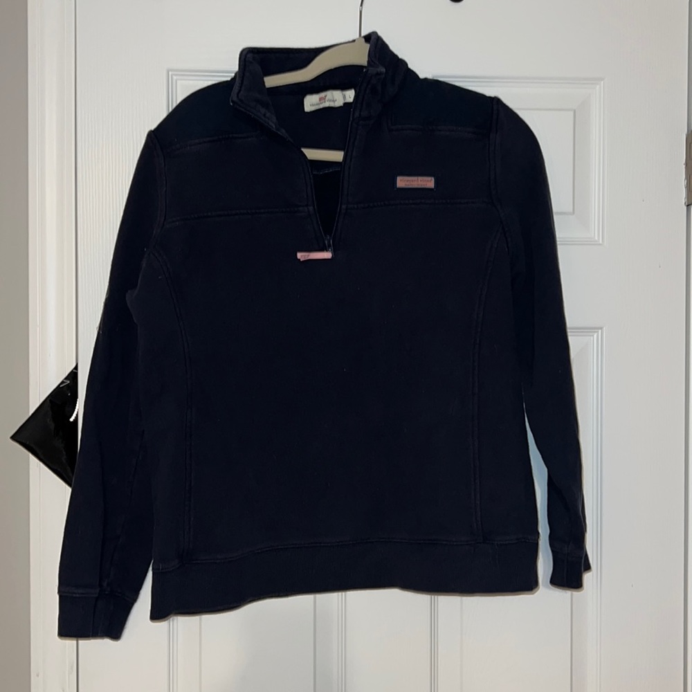 Vineyard Vine Crew
